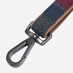 Carhartt Blanket stripe line