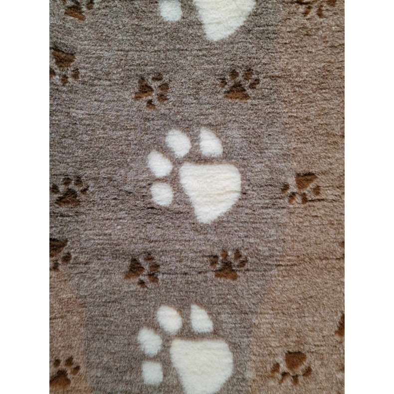 Vetbed med gummi bagside - Brun meleret med store hvide poter og sm mrkebrune poter ca 80 x 100 cm