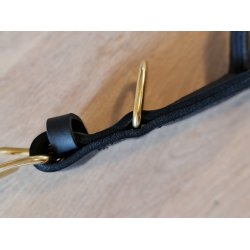 Dobbeltsyet kerne lderhalsbnd med Messing