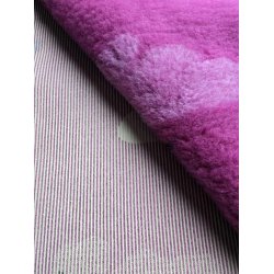 Vetbed med gummi bagside - Sommerfugl Magenta